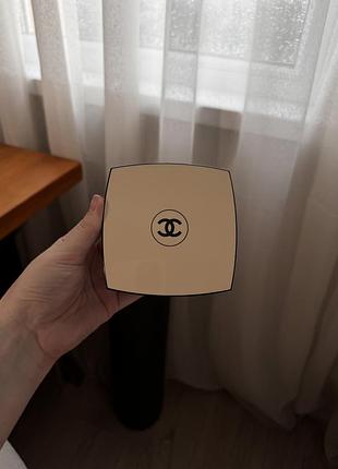 Chanel les beiges medium coral палітра