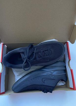 Унісекс чорні кросівки nike uplift sc з легким текстильним верхом і масивною підошвою, що амортизує, з піноматеріалу