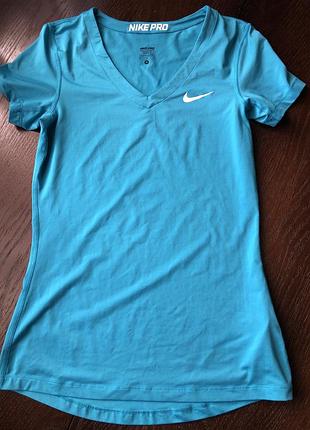 Спортивна футболка dri-fit nike