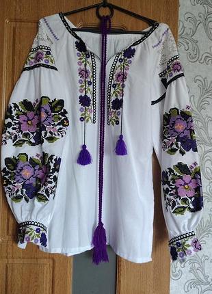 Вышиванка, выполненная по заказу, на льняной ткани. размер 44-46. новая.