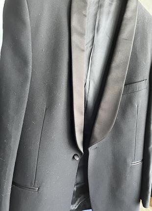Чудовий піджак mario zegna