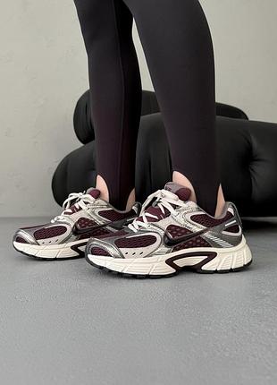 Кросівки жіночі nike v5 rnr burgundy/grey