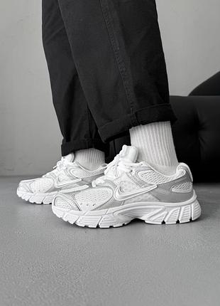 Кросівки жіночі nike v5 rnr white/silver