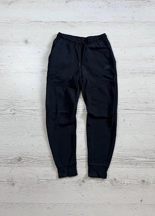 Спортивні штани nike tech fleece
