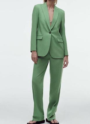 Красивий зелений жакет від zara