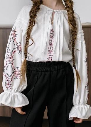 Блузка на дівчинку