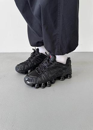 Кросівки чоловічі nike shox tl triple black
