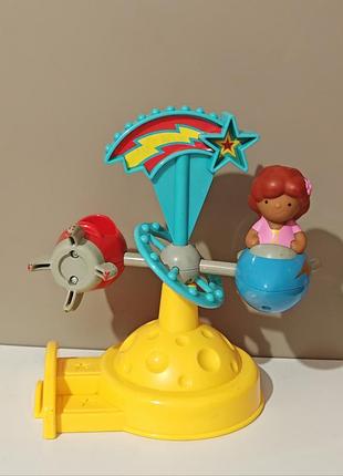 Детская карусель из игрового набора happyland funfair от бренда early learning centre (elc).