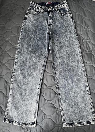 Джинси жіночі relucky denim,цікавого кольору,розмір хs,тягнуться
