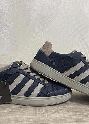 Adidas демі чоловічі кросівки стильні шкіряні кеди адідас