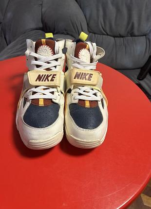 Кросівки nike