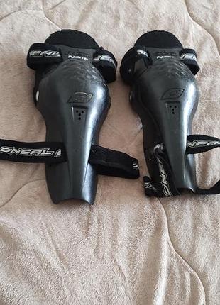 Шарнірні наколінники o'neal pumpgun mx guard.шарнірні наколінники o'neal pumpgun mx guard.