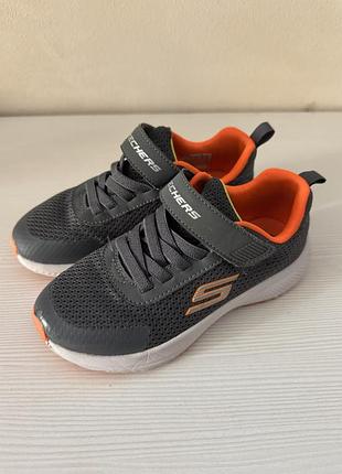 Кросівки sketchers