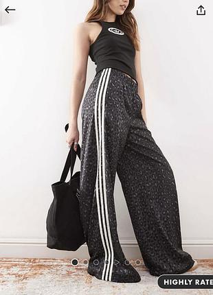 Штани adidas leopard s леопардові штани adidas ka2667 з леопардовим принтом леопардовые штаны adidas