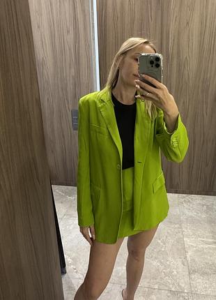 Zara костюм жакет та спідниця