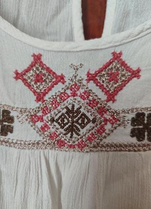 Блузка с вышивкой,жатка, люрекс.