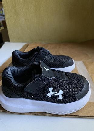 Кроссовки under armour 22 размер