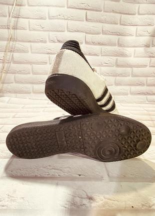 Кросівки adidas 7