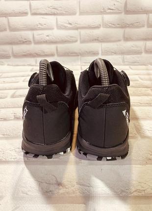 Кросівки adidas 4