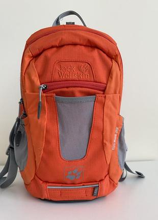 Дитячий спортивний  рюкзак ( jack wolfskin)