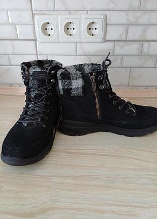 Черевики skechers on-the-go glacial ultra – woodlands з м’яким хутряним коміром і шнурівкою