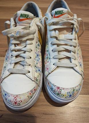 Кросівки nike blazer low platform floral (р. 42 / 27 см) оригінал.