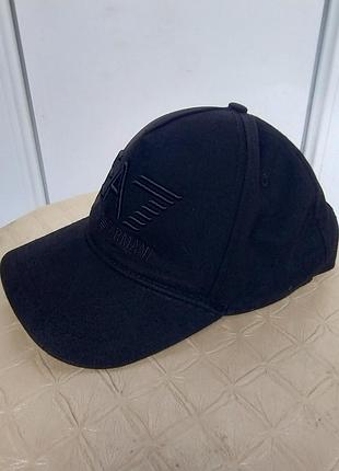 Кепка чоловіча emporio armani, р-56/58.