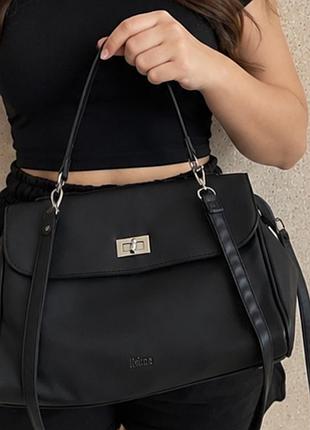 Базова чорна сумка бу 🖤