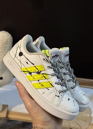 Кросівки adidas grand court 31р