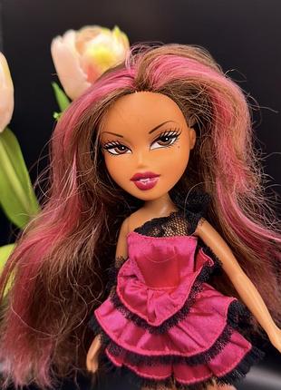 Лялька bratz 2
