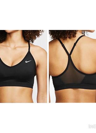 Спортивний топ nike з чашками, розмір l, стан гарний