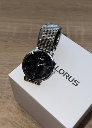 Жіночий годинник lorus rg241sx9 оригінал