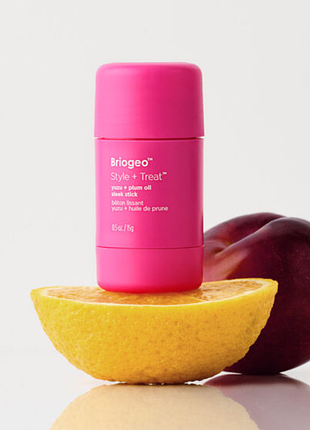 Briogeo style + treat™ yuzu + plum oil sleek stick засіб для стайлінгу, 15 гр.