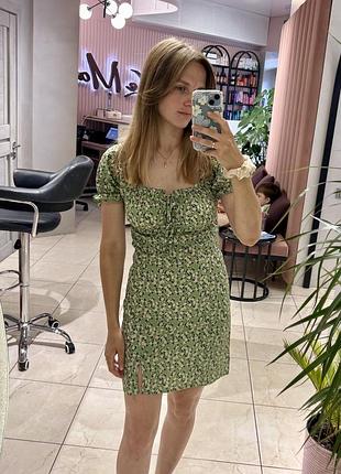 Сукня міні shein xs плаття в квітковий принт