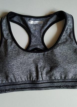 Спортивний жіночий топ бренду forever 21 у сірому меланжевому кольорі з написом mind over matter. розмір s