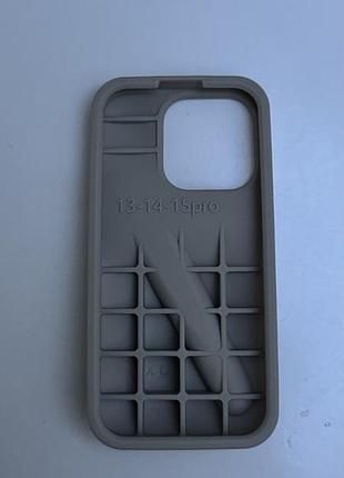 Чохли для 15 pro 6