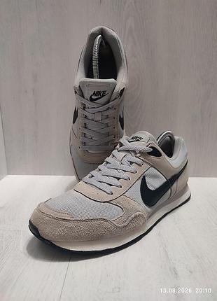 Кросівки nike 42- устілка 27,5см
