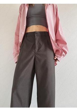 Классные брюки h&amp;m, красивый цвет. состояние новых