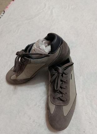 Кроссовки geox 26 см