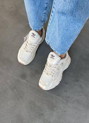 Adidas astir premium