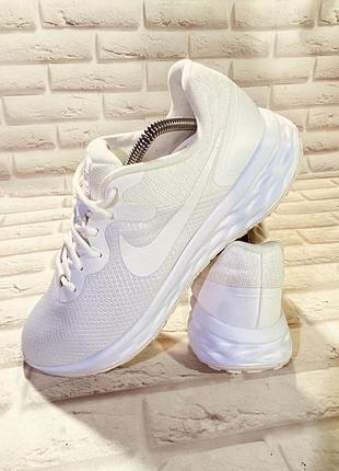 Кросівки nike