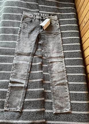 Джинси чоловічі c&a jog denim сірі розмір 158
