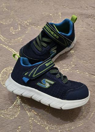 Кроссовки skechers 23р.