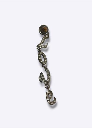 Срібляста моно сережка зі стразами у формі слова love accessorize 🇬🇧