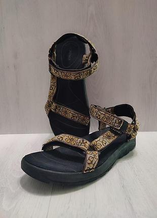 Сандалі teva 40- устілка 25,5см