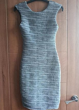 Платье guess размер s 6