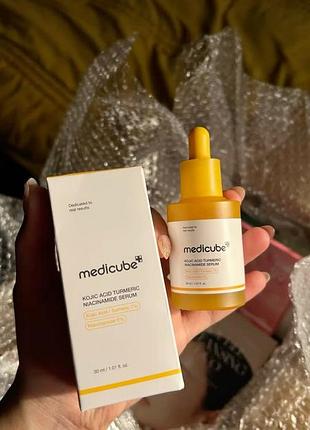 Сироватка medicube kojic acid turmeric niacinamide serum (30ml)