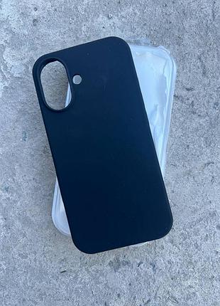 Чехол силиконовый на iphone 16