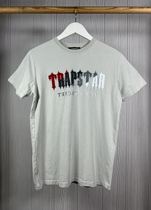 Trapstar big logo футболка з гарним обємним логотипом розмір xs