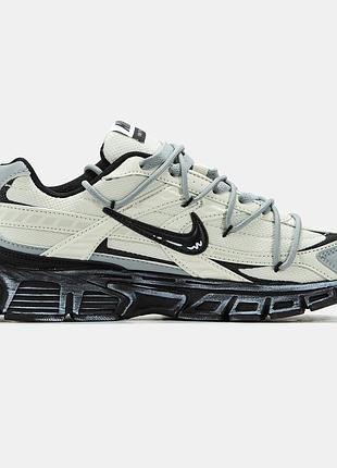 Nike initiator 6